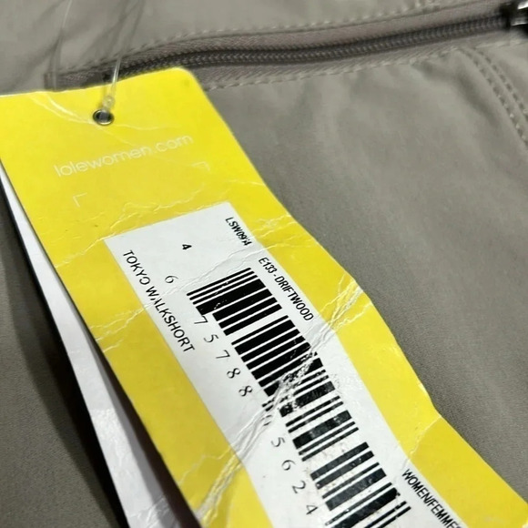 LOLE light green sage walking Bermuda shorts for women .zippered  front pockets - Picture 7 of 16